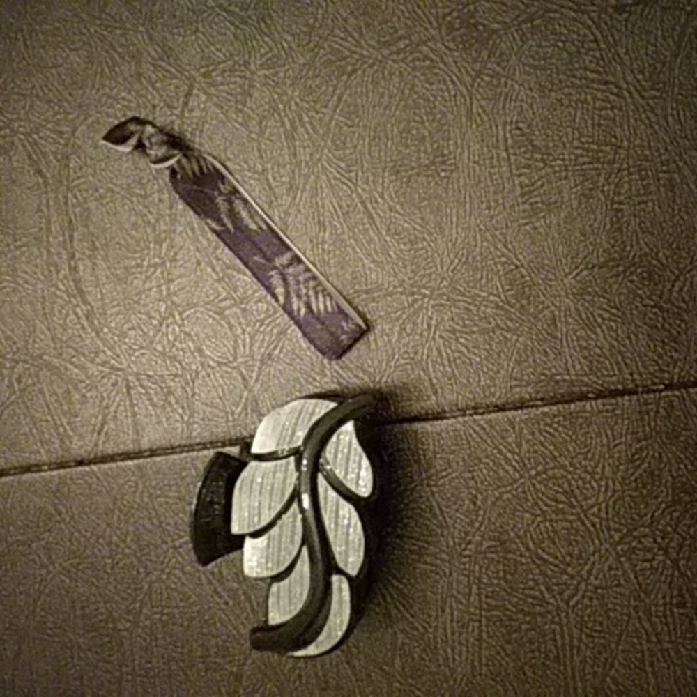 Accessory Bundle - image 6